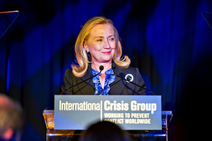 Hillary Clinton at ICG Annual Award ceremony (Picture borrowed from glkcreative.com)